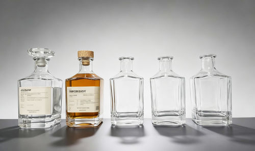 Ontdek elegante en gedurfde glazen flesontwerpen