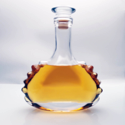 kopen het Glasfles van 0.75L Tequila met Gouden de Druk van de Glaskurk ISO14001 online manufacture