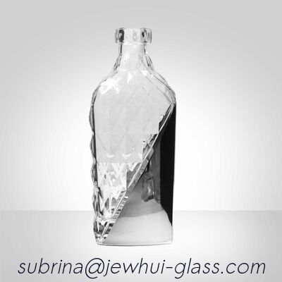 Goede prijs Klassieke gin glasfles perfect voor ambachtelijke distilleerders en drank exporteurs met dik glas en elegante afwerking online